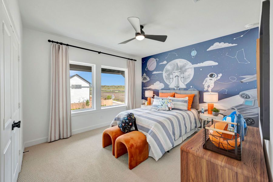 Furnished interior in a model home at Sienna 40' Homesites in Missouri City (Image 23).