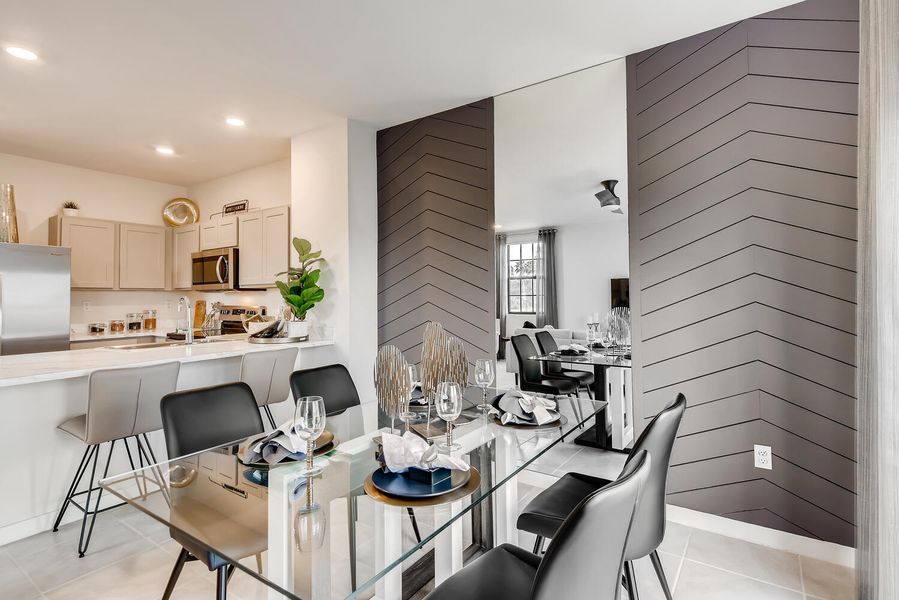 Image 10 of the Regal Palm Square community in Florida City, FL.