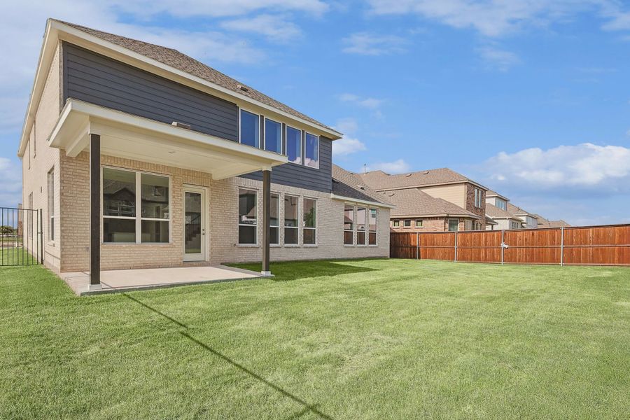 Front exterior of a home in the Le Tara community, located in Haslet, TX (Image 4).