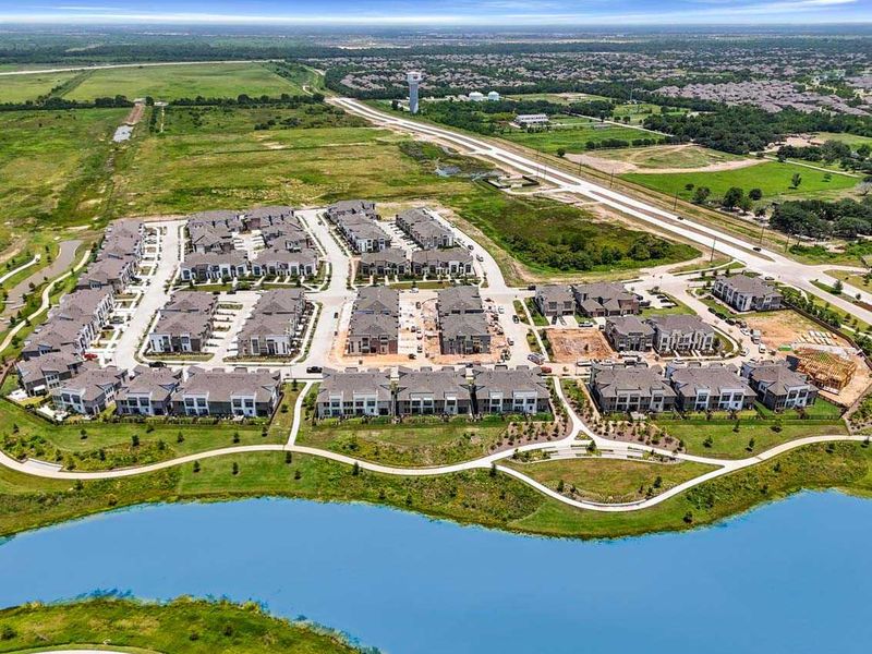 Aerial view of the Bridgeland Central: The Cottages community in Cypress, TX, showing layout and nearby surroundings (Image 22).
