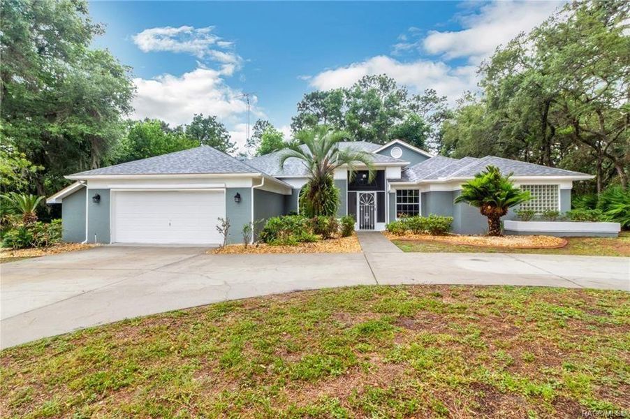 Image 6 of the Pine Ridge community in Beverly Hills, FL.