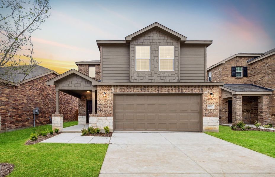 One and two-story home designs