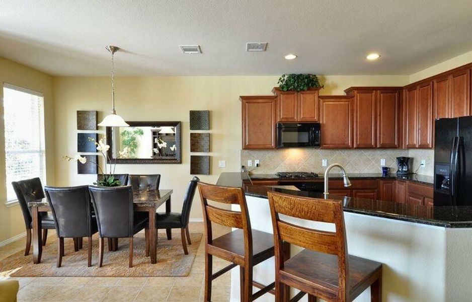Image 33 of the Frisco Lakes community in Frisco, TX.