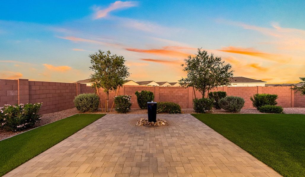 Image 40 of the Barnett Village community in Marana, AZ.