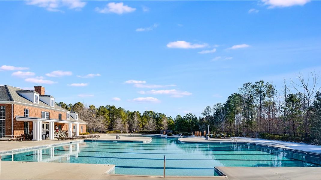 Sutherland Station Pool Amenity