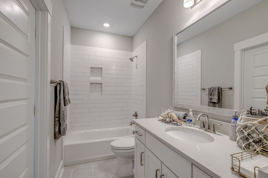 Fullerton | Secondary Bathroom