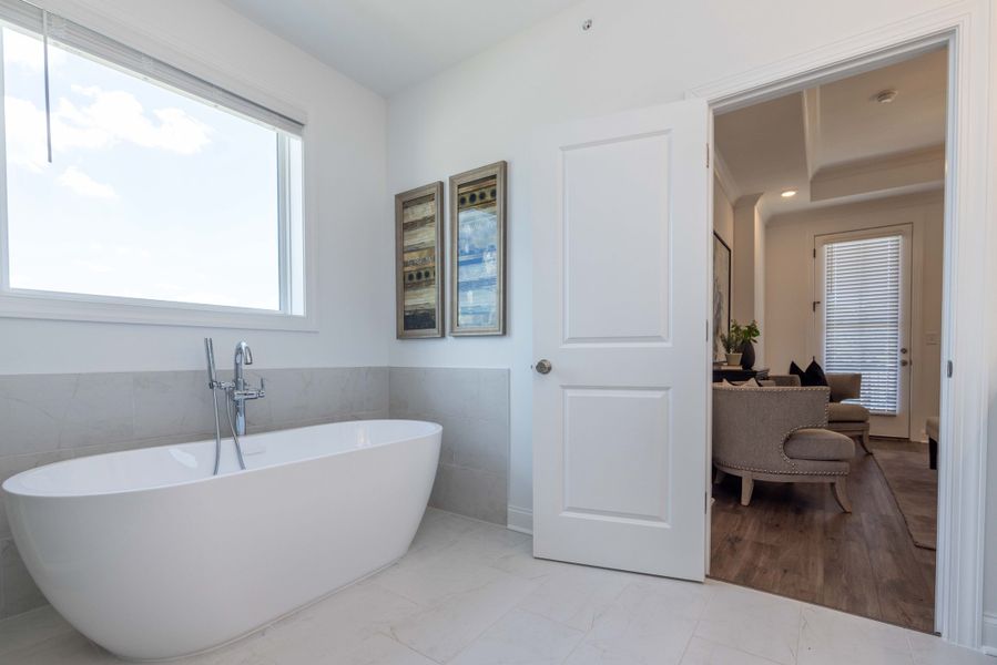 Benton I - Model Home - Bathroom