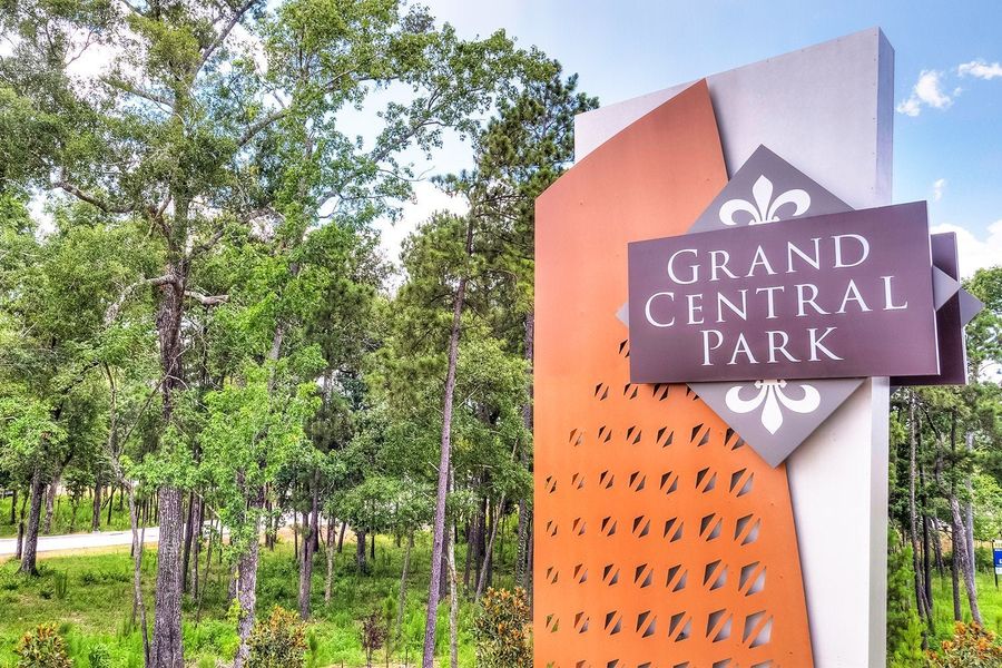 Grand Central Park New Homes in Conroe, TX.  - Slide 2
