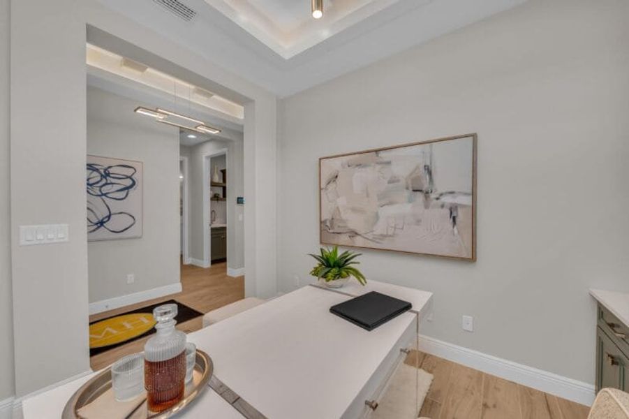 Furnished interior in a model home at The Laurels in Parrish (Image 78).