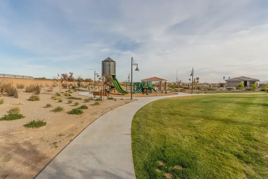 Community amenity available to residents of Avanti at Granite Vista in Waddell (Image 13).