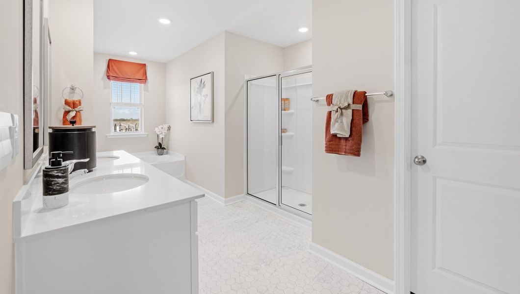 Furnished interior in a model home at Woodglen in Piedmont (Image 27).