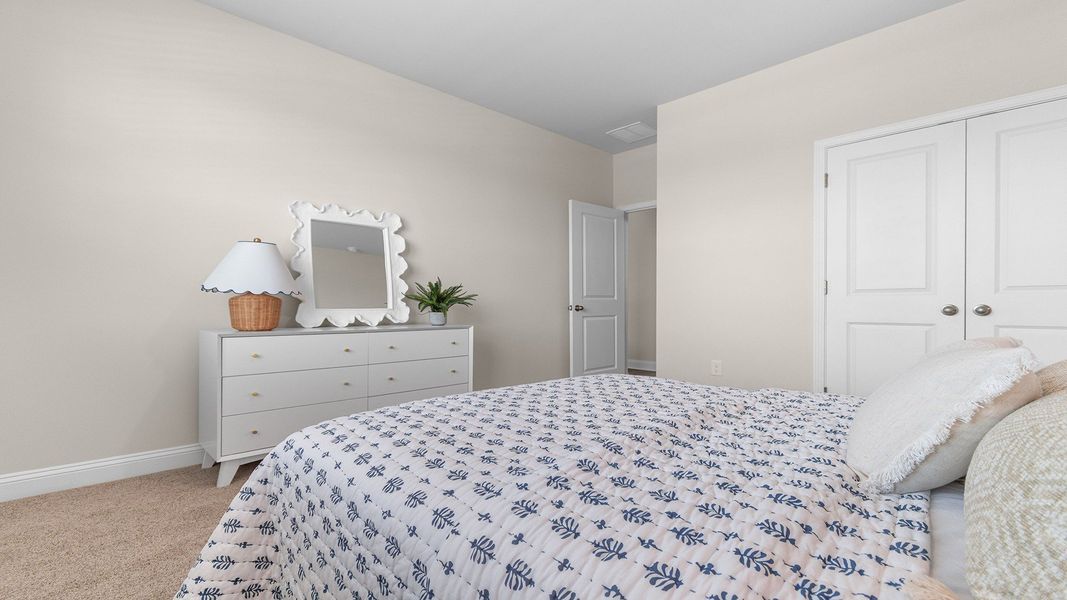 Furnished interior in a model home at Old Chapin Reserve in Lexington (Image 20). Furnished interior in a model home at Old Chapin Reserve in Lexington (Image 20).