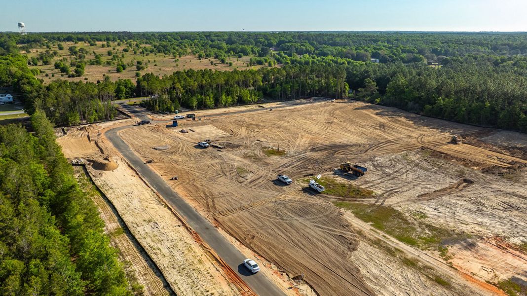 Image 39 of the Clear Water Landing community in Milton, FL.