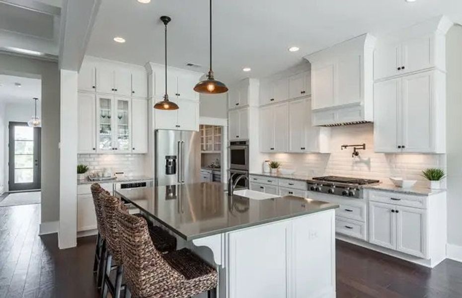 Image 24 of the Dunes West Golf and River Club community in Mount Pleasant, SC.