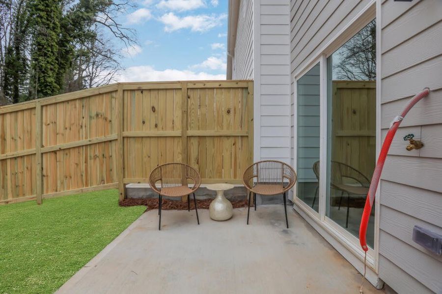 Exterior details of a home in Villas at Dawsonville Townhomes, Dawsonville (Image 5).