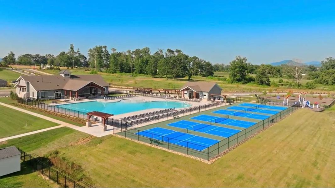 Image 35 of the Townes at Tap Root Farms community in Fletcher, NC.