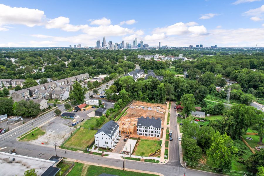 Minutes to Uptown Charlotte Minutes to Uptown Charlotte
