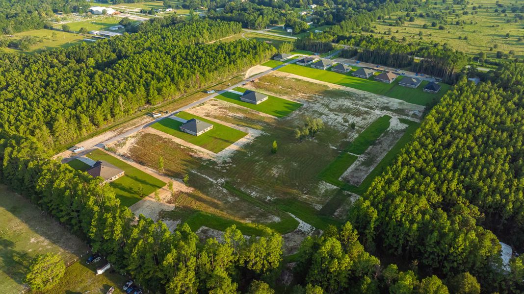 Image 48 of the Clear Water Landing community in Milton, FL.