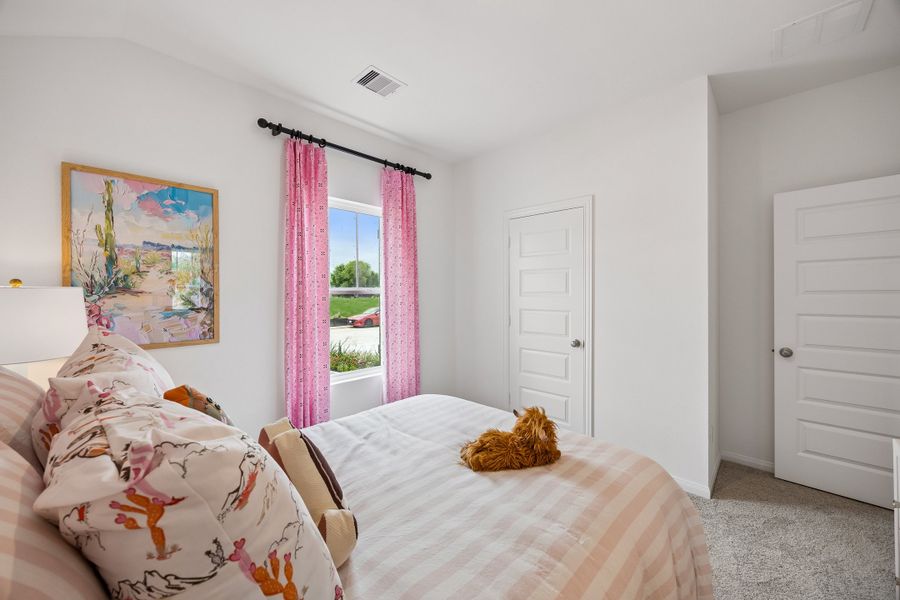 Furnished interior in a model home at Meridiana in Manvel (Image 39).