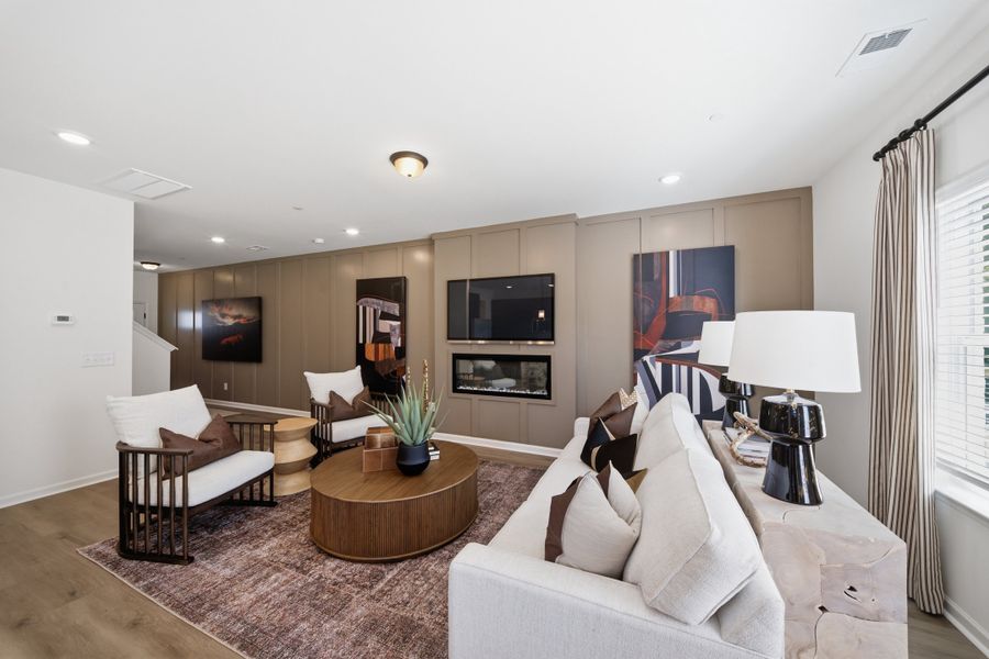 Furnished interior in a model home at Laurelwood Park in Gallatin (Image 7). Furnished interior in a model home at Laurelwood Park in Gallatin (Image 7).