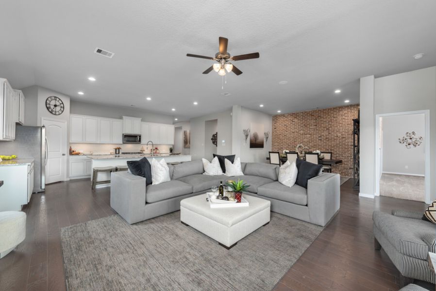 Image 15 of the Raleigh Creek community in Tomball, TX. Image 15 of the Raleigh Creek community in Tomball, TX.