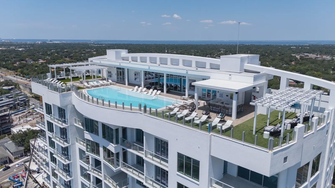 Community amenity available to residents of Altura Bayshore in Tampa (Image 2).