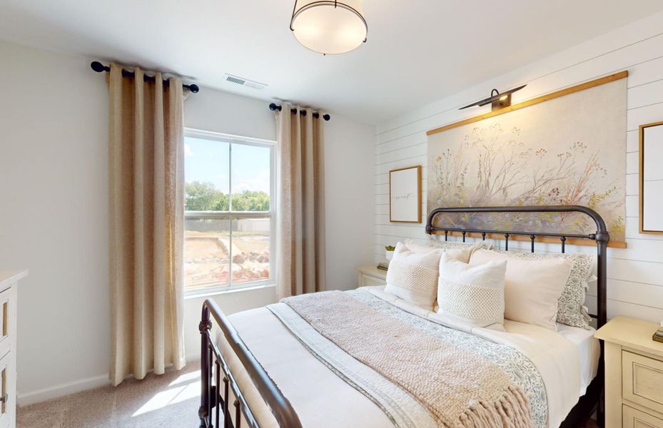 Grisham Secondary Bed