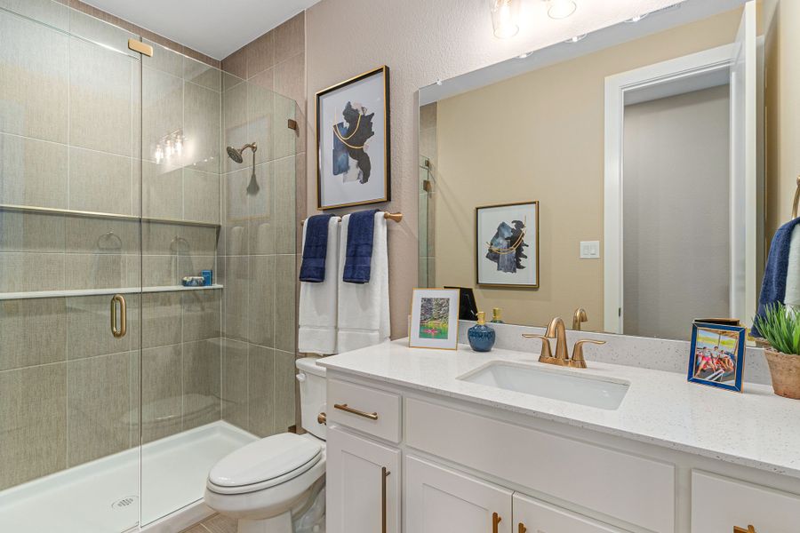 American Legend Homes 60' model in Wellington - Secondary Bathroom American Legend Homes 60' model in Wellington - Secondary Bathroom