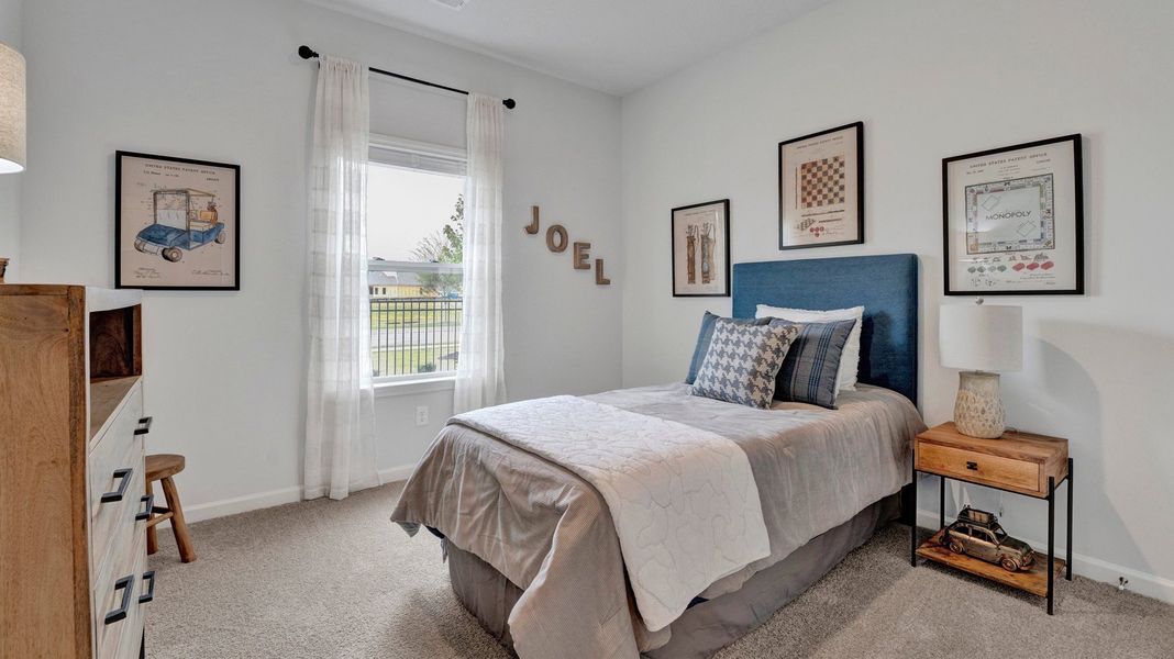 Furnished interior in a model home at Riverwood Gardens in Oakland (Image 32).