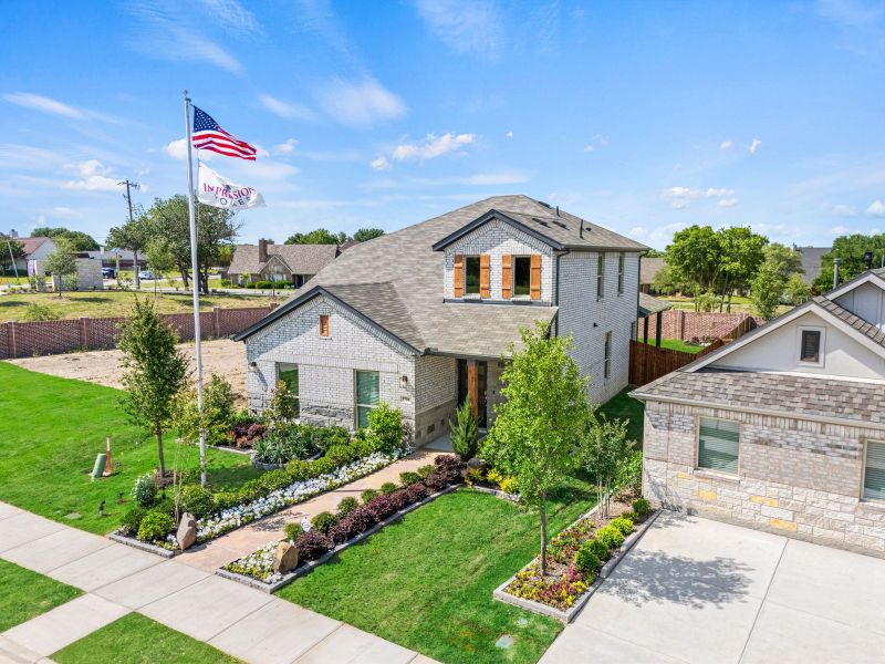 Front exterior of a home in the ValleyBrooke community, located in Mesquite, TX (Image 3).