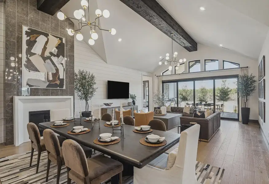 Plan 6029 Model Dining Room - 3 of 11