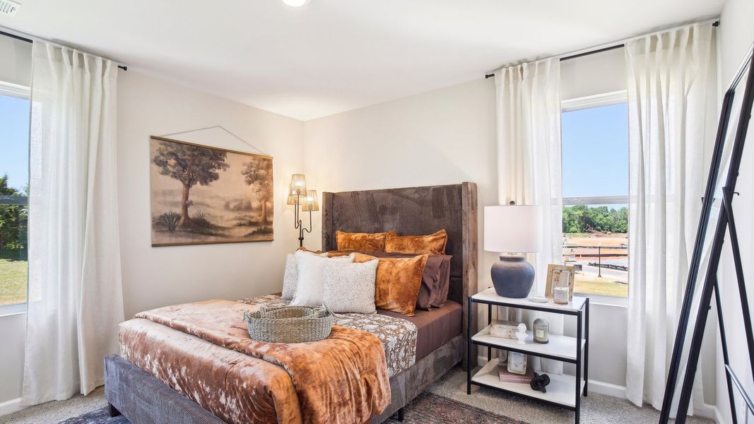 Furnished interior in a model home at Parkside Point in Portland (Image 52).