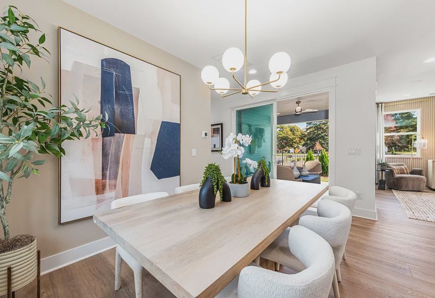 Blair Model Dining Room - 6 of 20