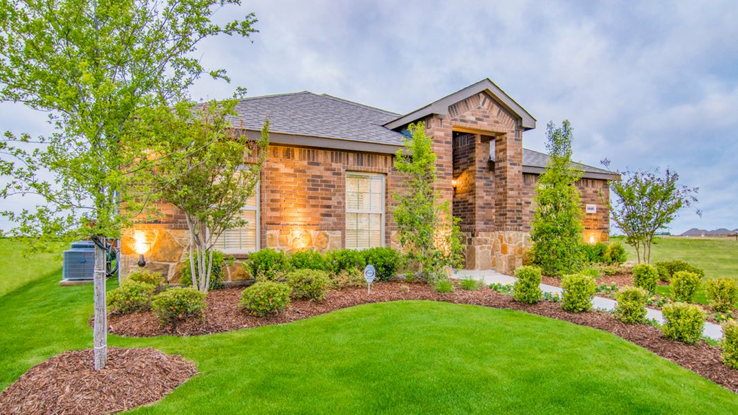 Image 2 of the Winn Ridge community in Aubrey, TX.