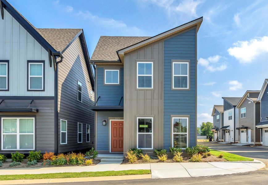 Single family cottage homes at The Parks of Mill Town designed with timeless architecture, functional floor plans and modern conveniences.