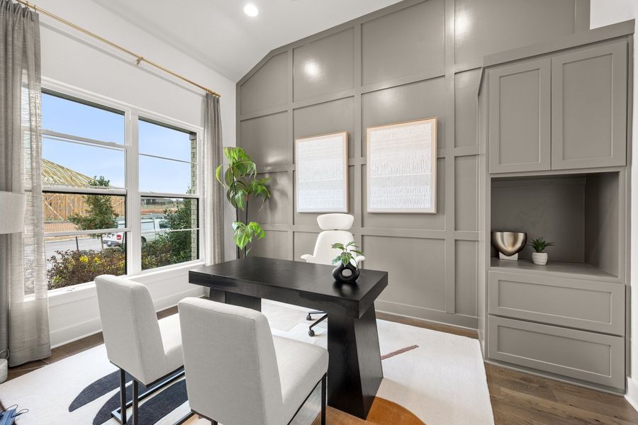 Furnished interior in a model home at Redden Farms in Midlothian (Image 7).