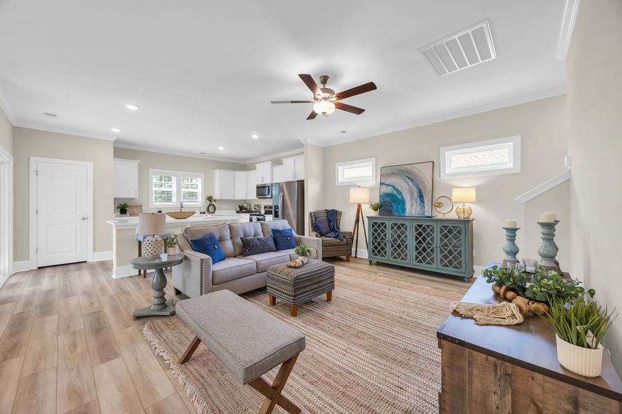 Glenwood II - Great Room Glenwood II - Great Room