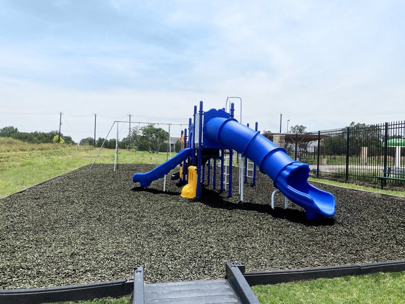 Community amenity available to residents of Legacy Hills in Mico (Image 12).