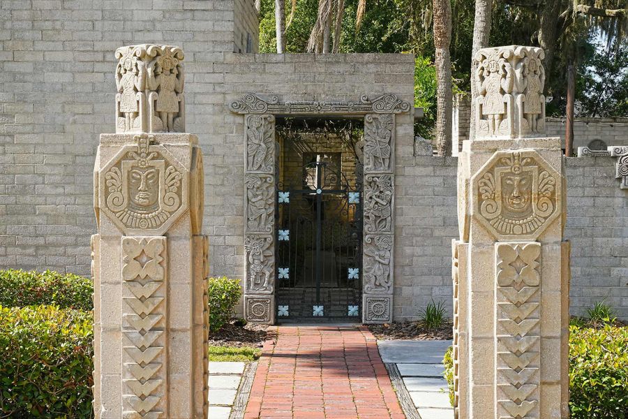 Image 6 of the The Towns at Trelago community in Maitland, FL.