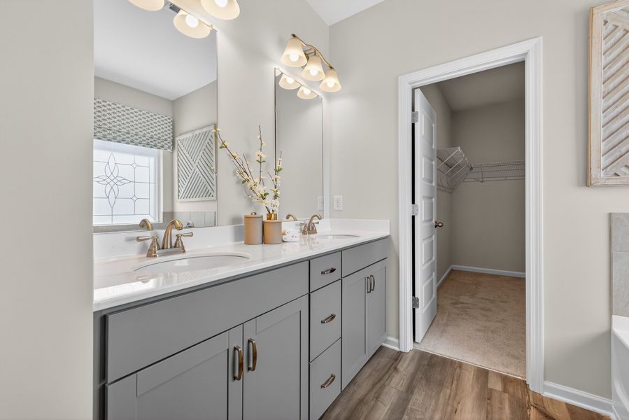 Furnished interior in a model home at Ryall Branch in Chattanooga (Image 6).