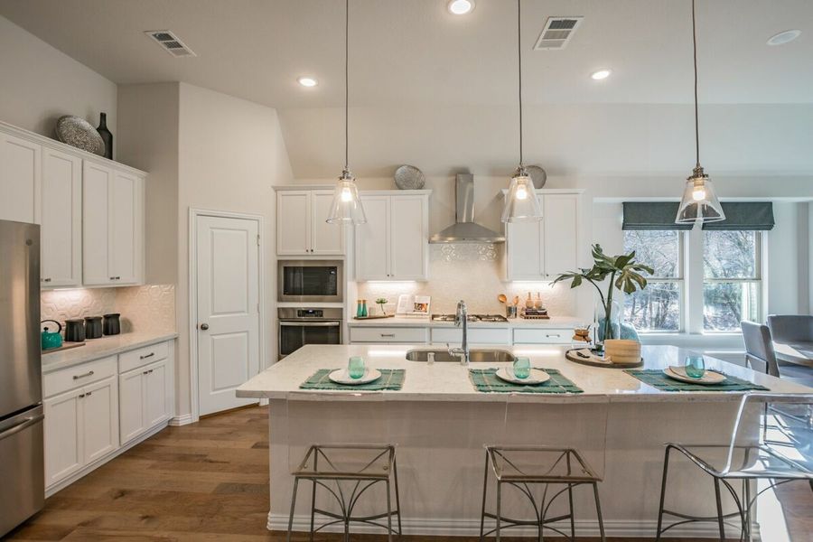 Image 23 of the Shadow Creek Estates community in Hickory Creek, TX.