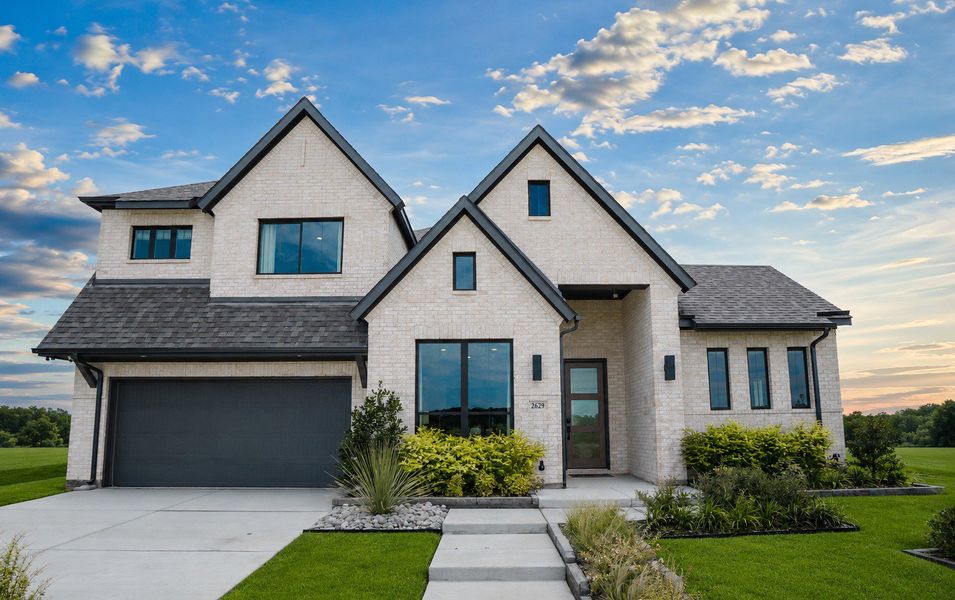 Front exterior of a home in the Bull Hide Estates community, located in Hewitt, TX (Image 1). Front exterior of a home in the Bull Hide Estates community, located in Hewitt, TX (Image 1).