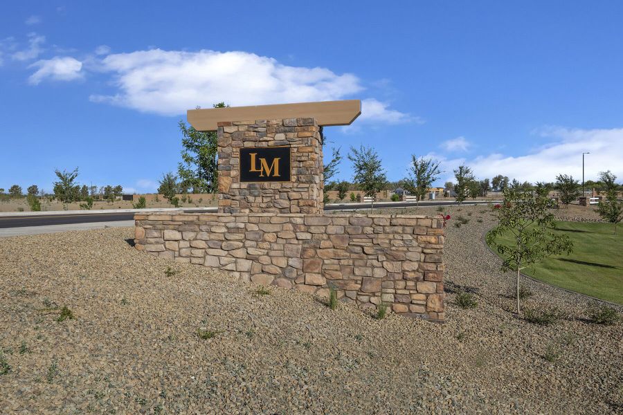Entrance to the Landmarke community in Queen Creek, AZ, featuring signage and landscaping (Image 8).
