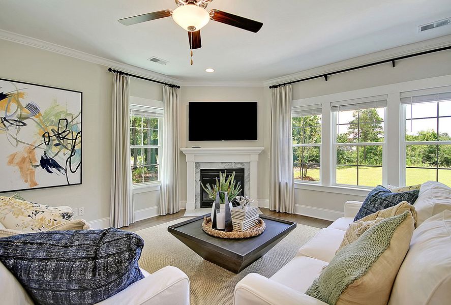 Family Room | Warwick Plan