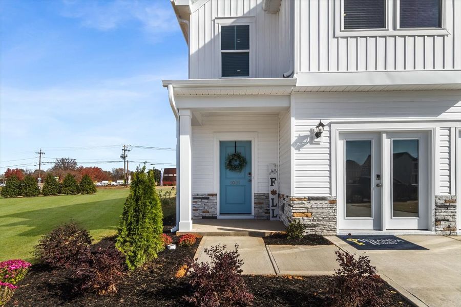 Exterior details of a home in Halton Oaks, Spartanburg (Image 3). Exterior details of a home in Halton Oaks, Spartanburg (Image 3).