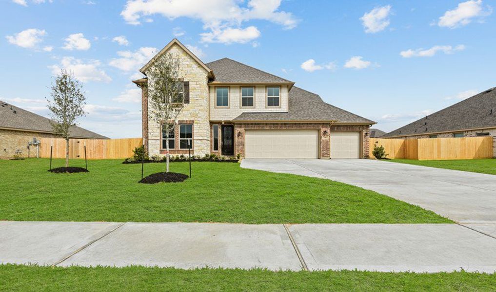 Image 8 of the South Lake Estate community in Mont Belvieu, TX.