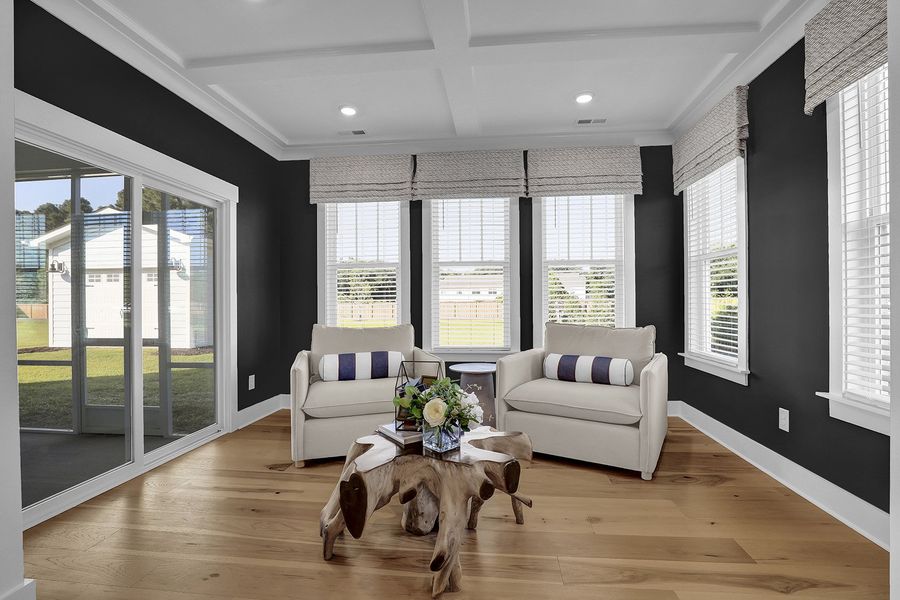 Yates II | Sunroom