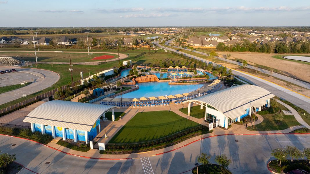 Community amenity available to residents of Meridiana in Manvel (Image 2).
