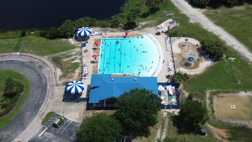 Community amenity available to residents of Lakewood Park in Fort Pierce (Image 3).