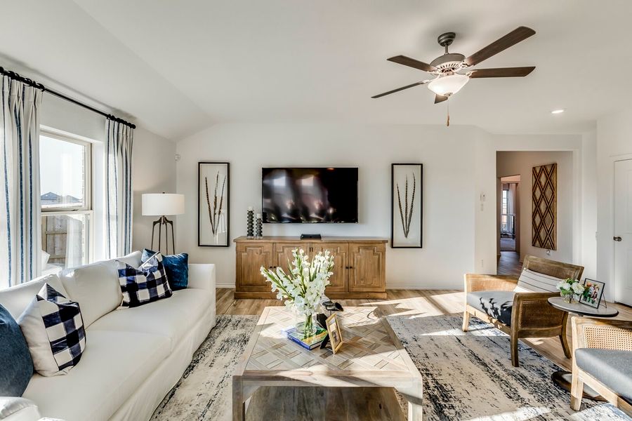 Image 6 of the Winward: Wildflower Collection community in Katy, TX.